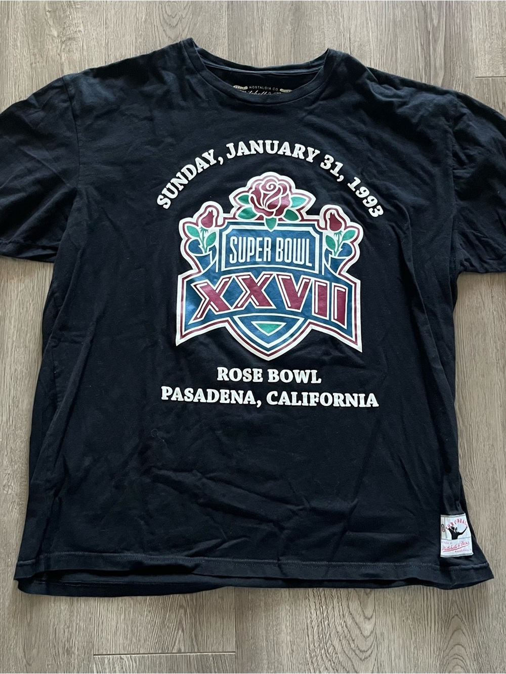 Mitchell & Ness Black Super Bowl XXVII Graphic Tee with Teal and Maroon Accents